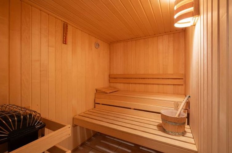 Vakantiehuis Chalet Vansamis, views & sauna