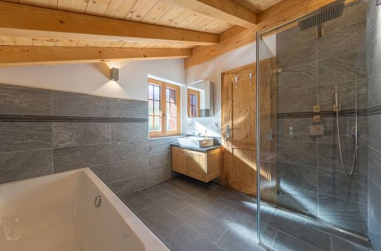 Vakantiehuis Chalet Riquet - ski-in/out - luxe