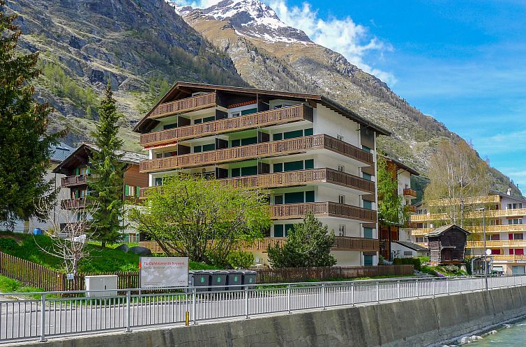 Guest house 1843662 - Apartment Wallis / Valais - Appartement Matten (Utoring)