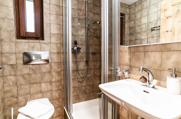 Appartement Sportina 33 3. OG Süd-West
