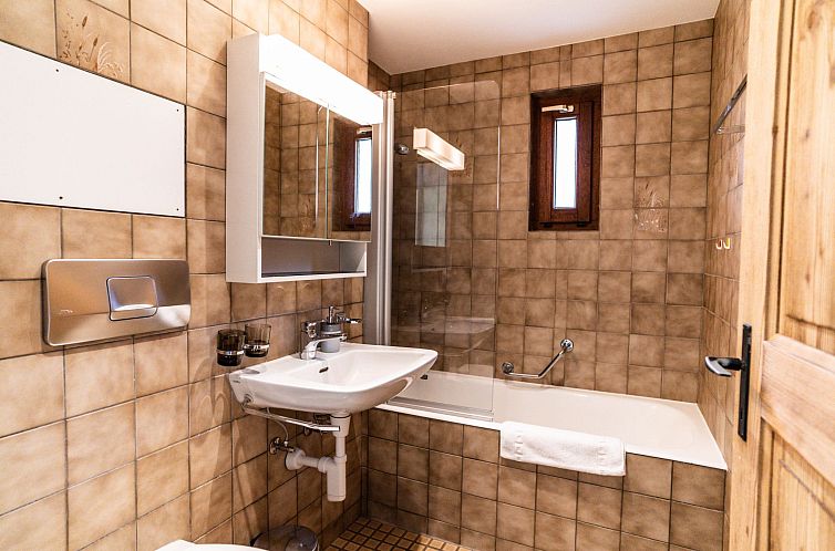 Appartement Sportina 13 1. OG Süd-West