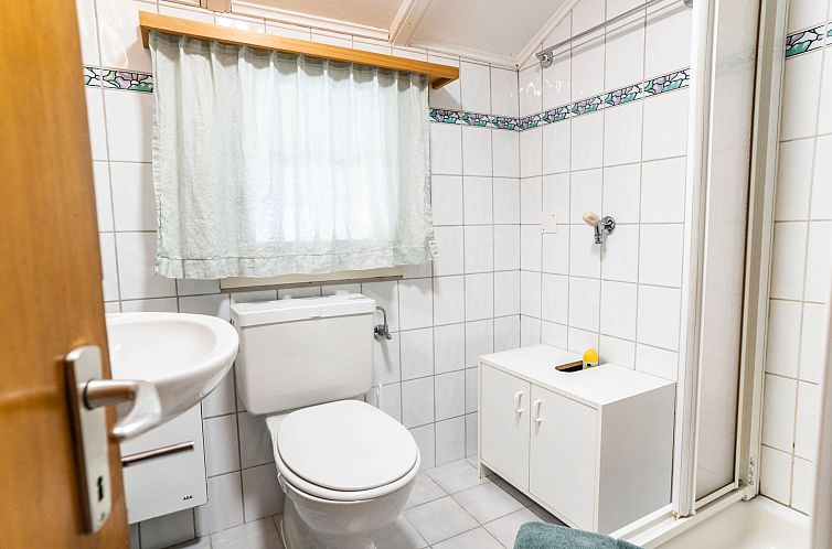Appartement Bürcher Haus 2. OG Süd Appartement/Fewo, Dusch