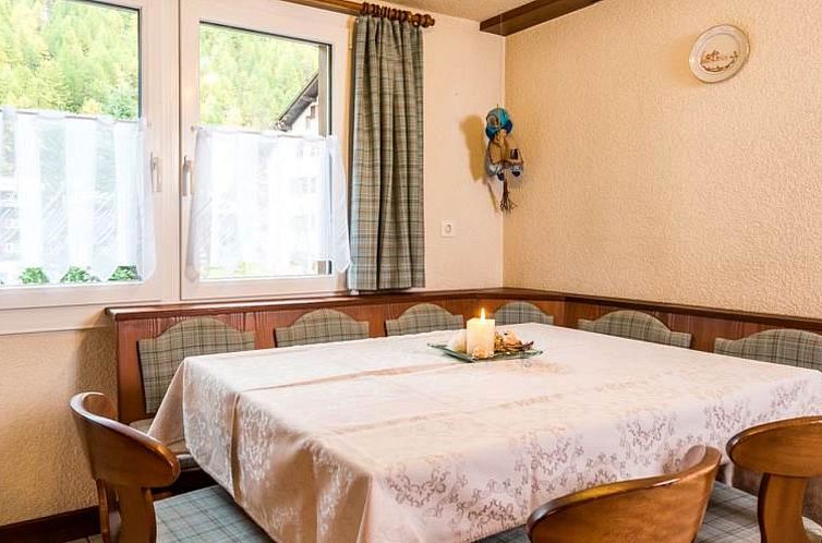 Appartement Chalet Alpenrösli