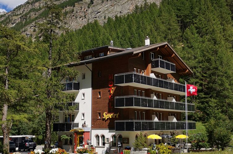 Appartement Ski-In-Ski-Out-Hotel Sport*** Doppelzimmer, Dusc