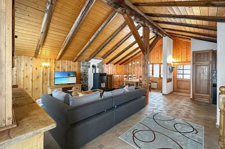 Vakantiehuis Chalet Le Basset - Family Chalet in the Swiss A