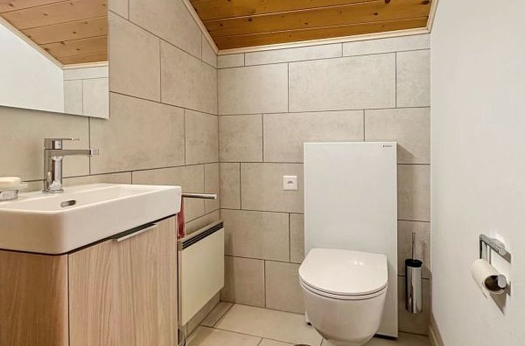 Vakantiehuis Chalet Le Basset - Family Chalet in the Swiss A