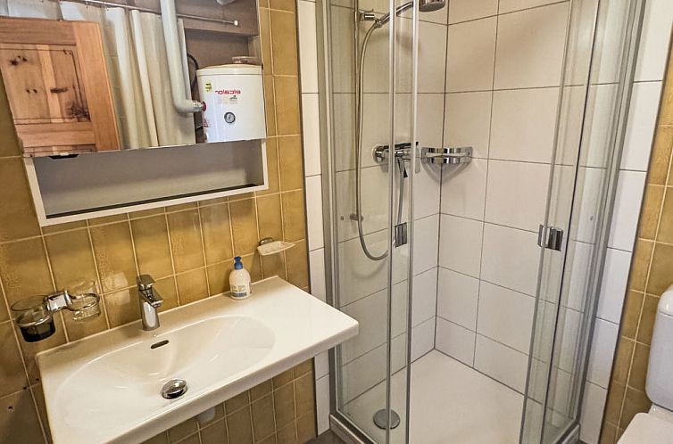 Vakantiehuis Chalet Mon Refuge St. Barbara, Leuk