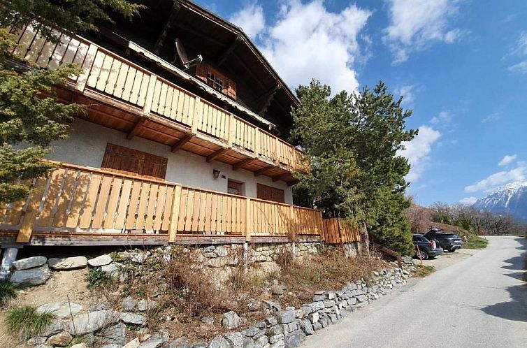 Vakantiehuis Chalet Mon Refuge St. Barbara, Leuk