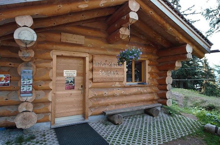 Appartement Bärgblüemli EG Süd