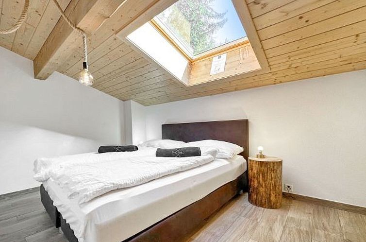 Vakantiehuis Chalet Les Girolles - Anzère