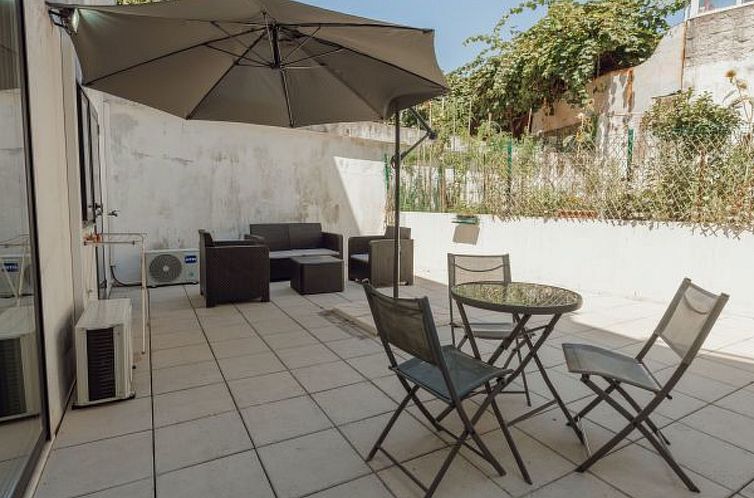 Guest house 1852836 - Apartment Northern Portugal - Appartement PATEO IN LAPA CITY CENTER by VACATIONY