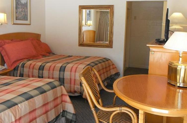 Colusa Riverside Inn