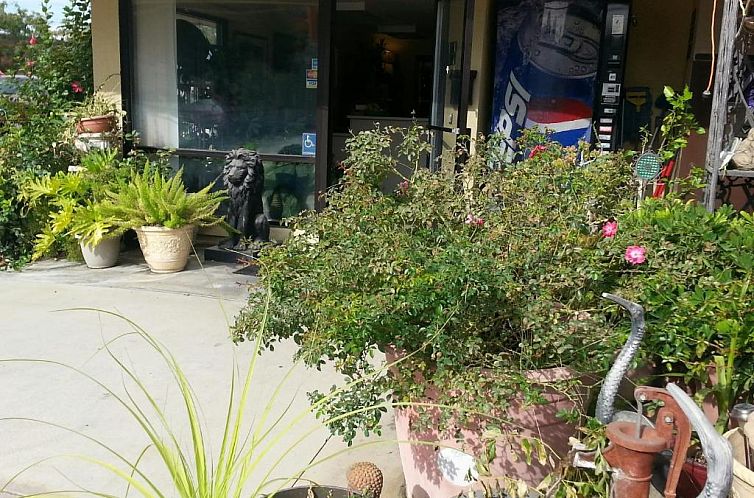 Colusa Riverside Inn