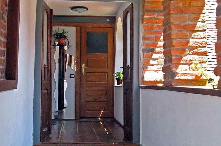 Vakantiehuis Casa Nicu - traditionelles Landhaus in Hirtendo