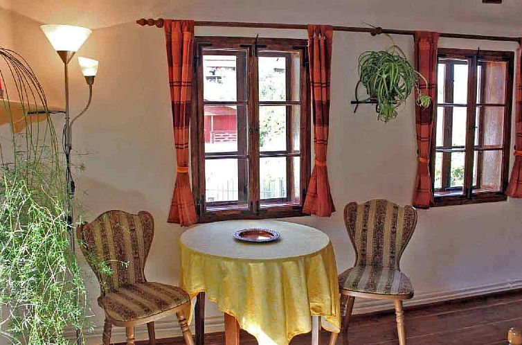 Vakantiehuis Casa Nicu - traditionelles Landhaus in Hirtendo