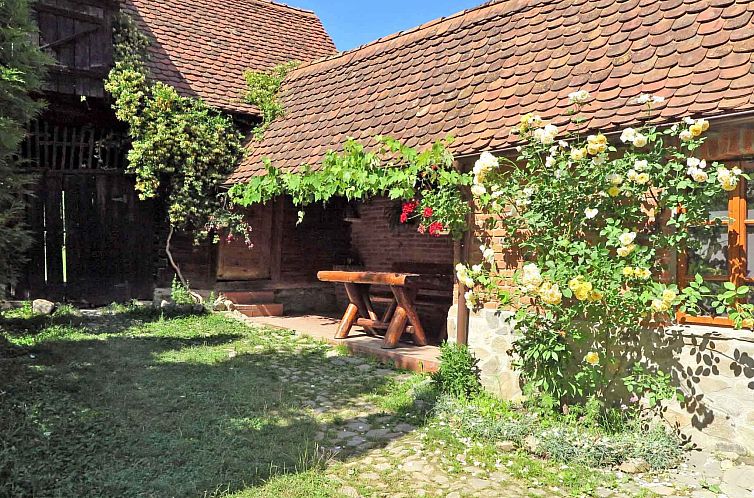 Vakantiehuis Casa Lopo - renovierter Bauernhof im Hirtendorf