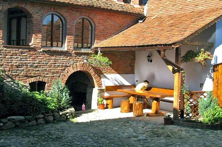 Vakantiehuis Casa Pelu - Uriges Bauernhaus mit Dachterrasse