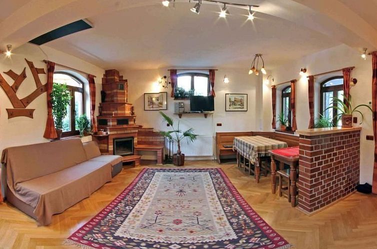 Vakantiehuis Casa Crina in Karpaten-Dorf in Siebenbürgen