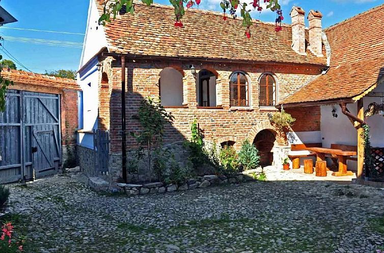 Vakantiehuis Casa Nicu - Blockhaus im Flair vergangener Zeit