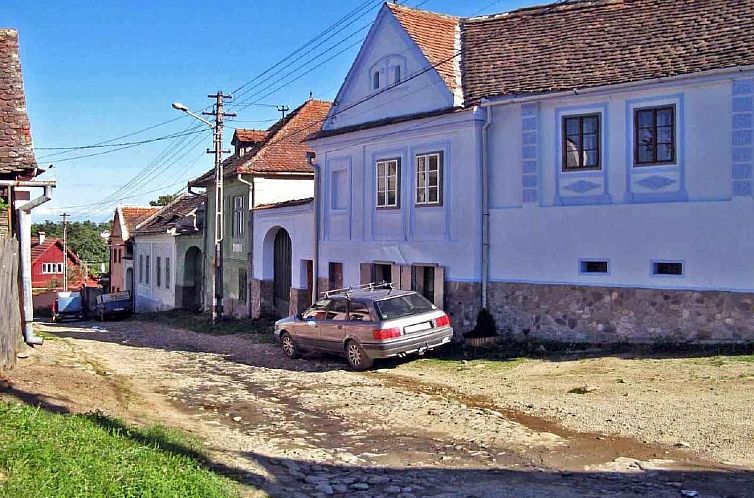 Vakantiehuis Casa Nicu - Blockhaus im Flair vergangener Zeit