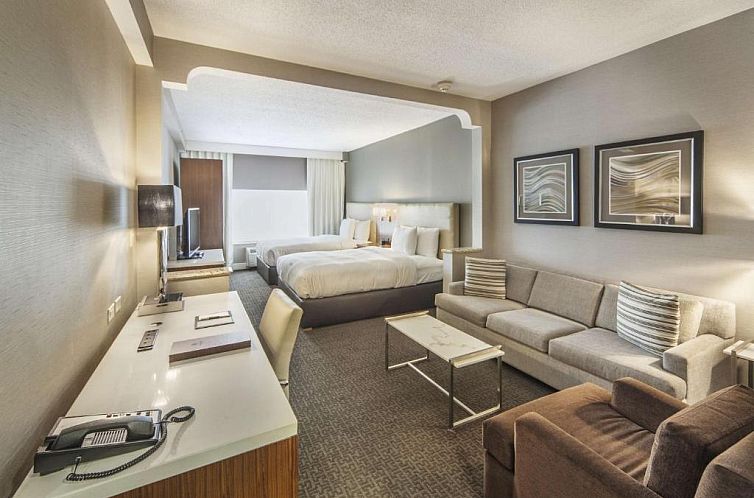 DoubleTree by Hilton Nanuet