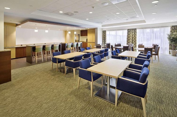 DoubleTree by Hilton Nanuet