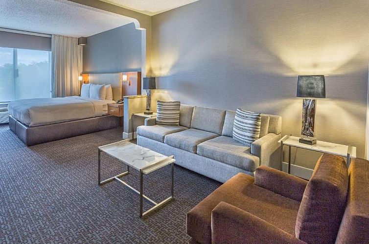 DoubleTree by Hilton Nanuet