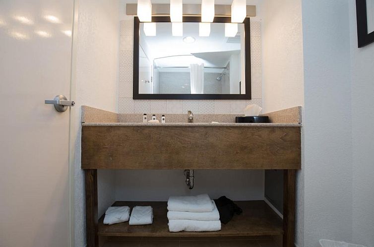 Country Inn & Suites by Radisson, Boone, NC