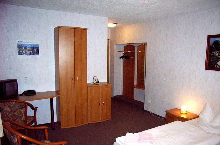 Gaststätte & Pension Jiedlitz