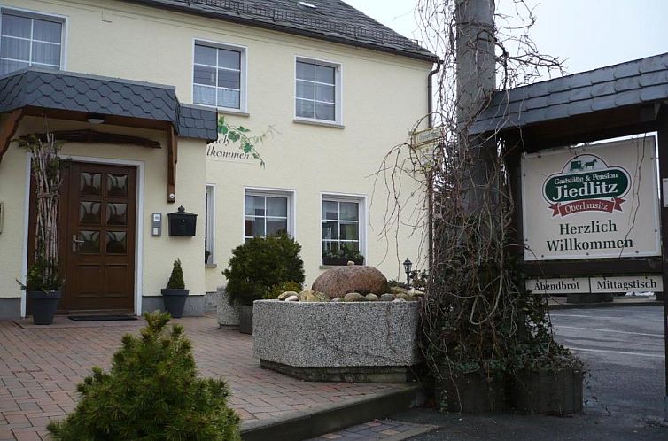 Gaststätte & Pension Jiedlitz