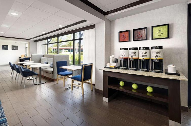 Hampton Inn Long Island/Islandia