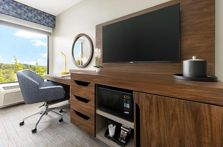 Hampton Inn Long Island/Islandia