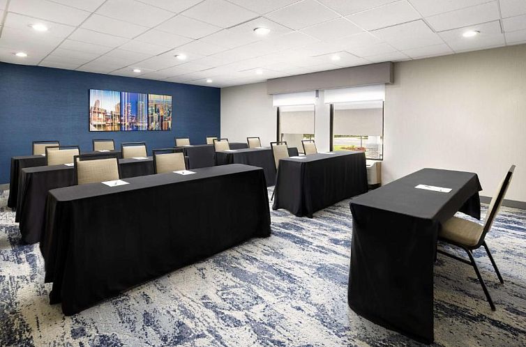 Hampton Inn Long Island/Islandia