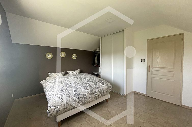 Vrijstaande woning in La Cambe