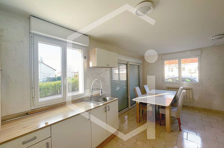 Vrijstaande woning in La Cambe