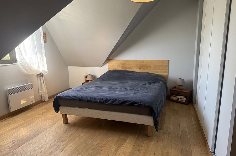 Vrijstaande woning in Commes