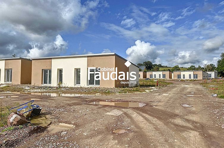 Geschakelde woning in Coutances