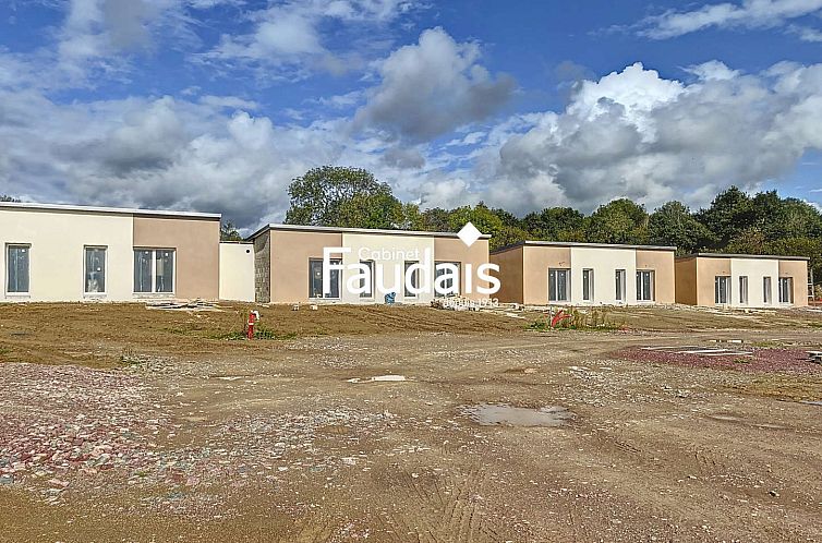 Geschakelde woning in Coutances