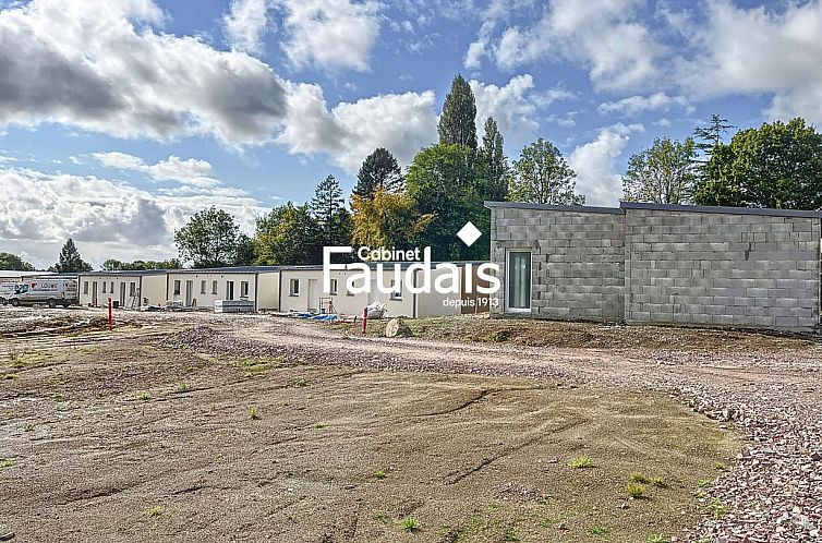 Geschakelde woning in Coutances