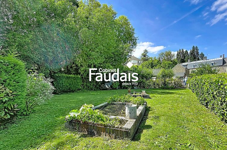 Geschakelde woning in Coutances