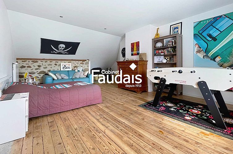 Geschakelde woning in Coutances