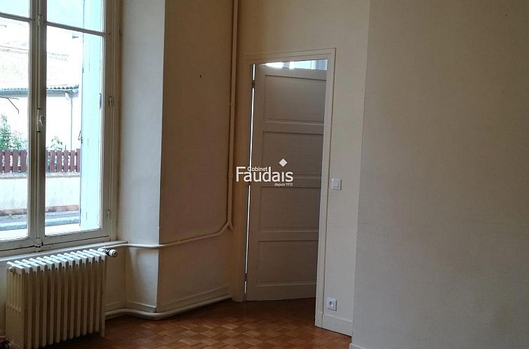 Geschakelde woning in Coutances