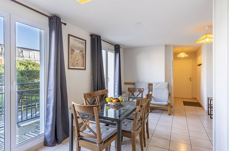 Guest house 1902060 - Apartment Lower Normandy - Appartement Les Marines 1 et 2