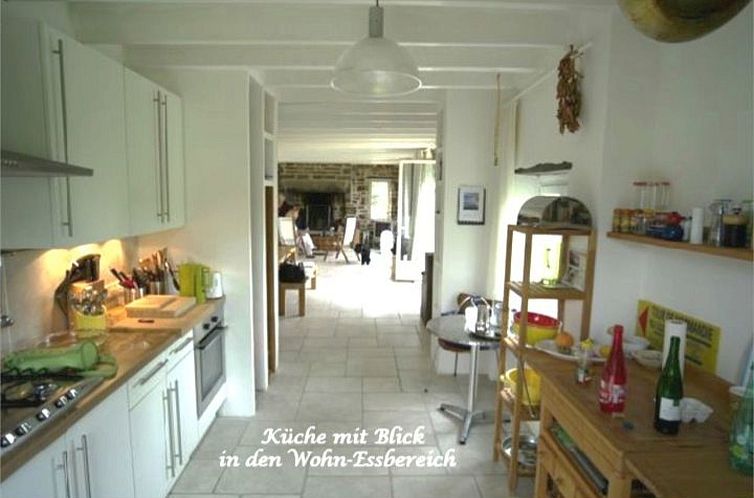Vakantiehuis in Sourdeval Les Bois mit Garten