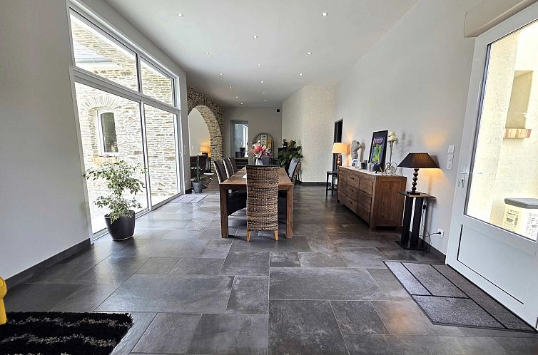 Vrijstaande woning in Saint-Clair-Sur-L'elle