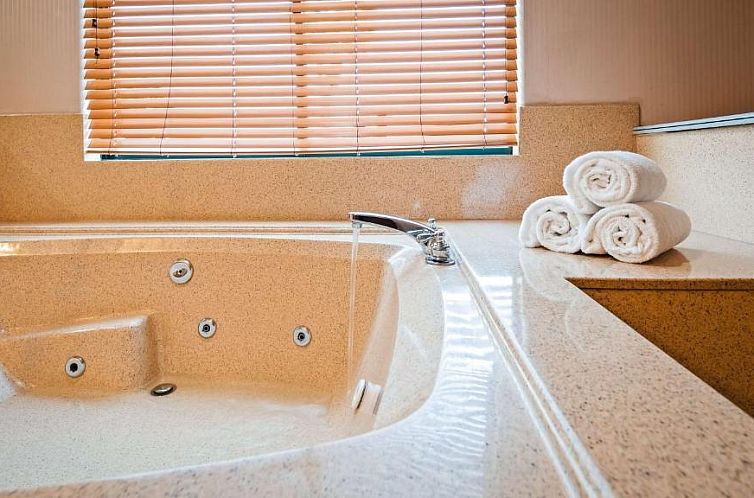 Best Western Plus Suites Hotel - Los Angeles LAX Airport