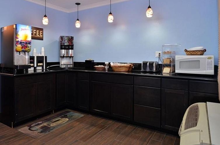 Americas Best Value Inn Hollywood