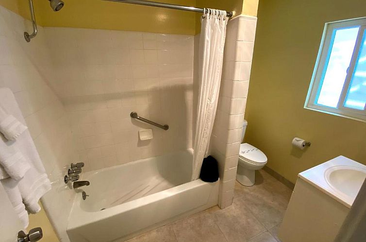 Hollywood Celebrity Hotel