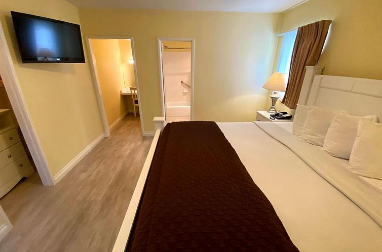 Hollywood Celebrity Hotel