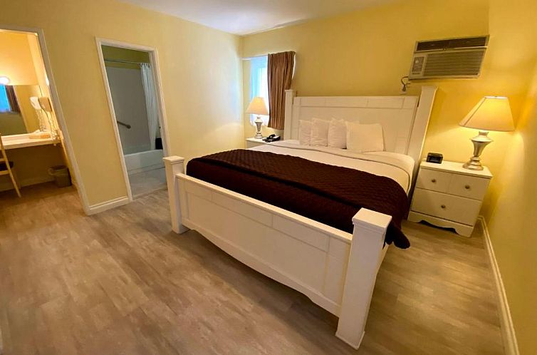 Hollywood Celebrity Hotel